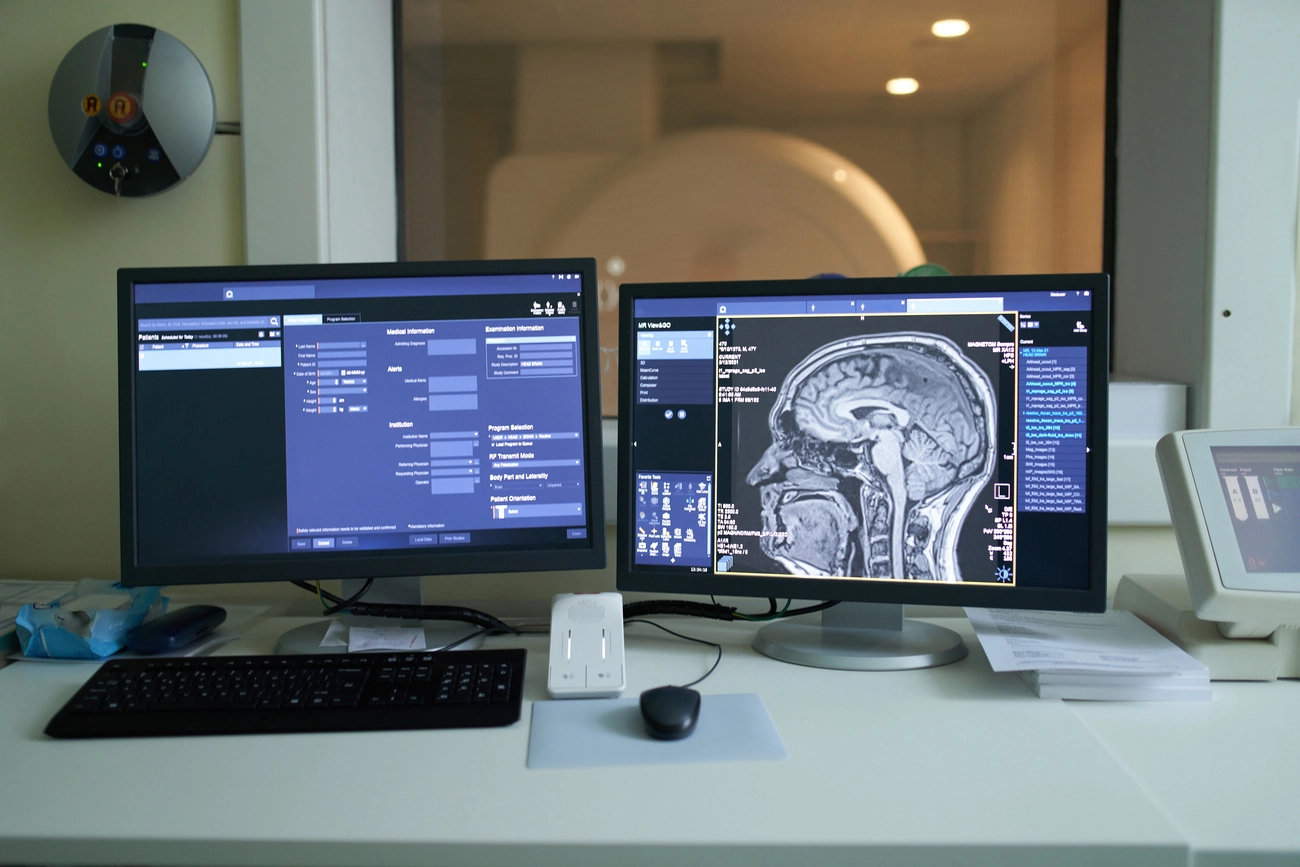 Resonancia Magnética Contrastada