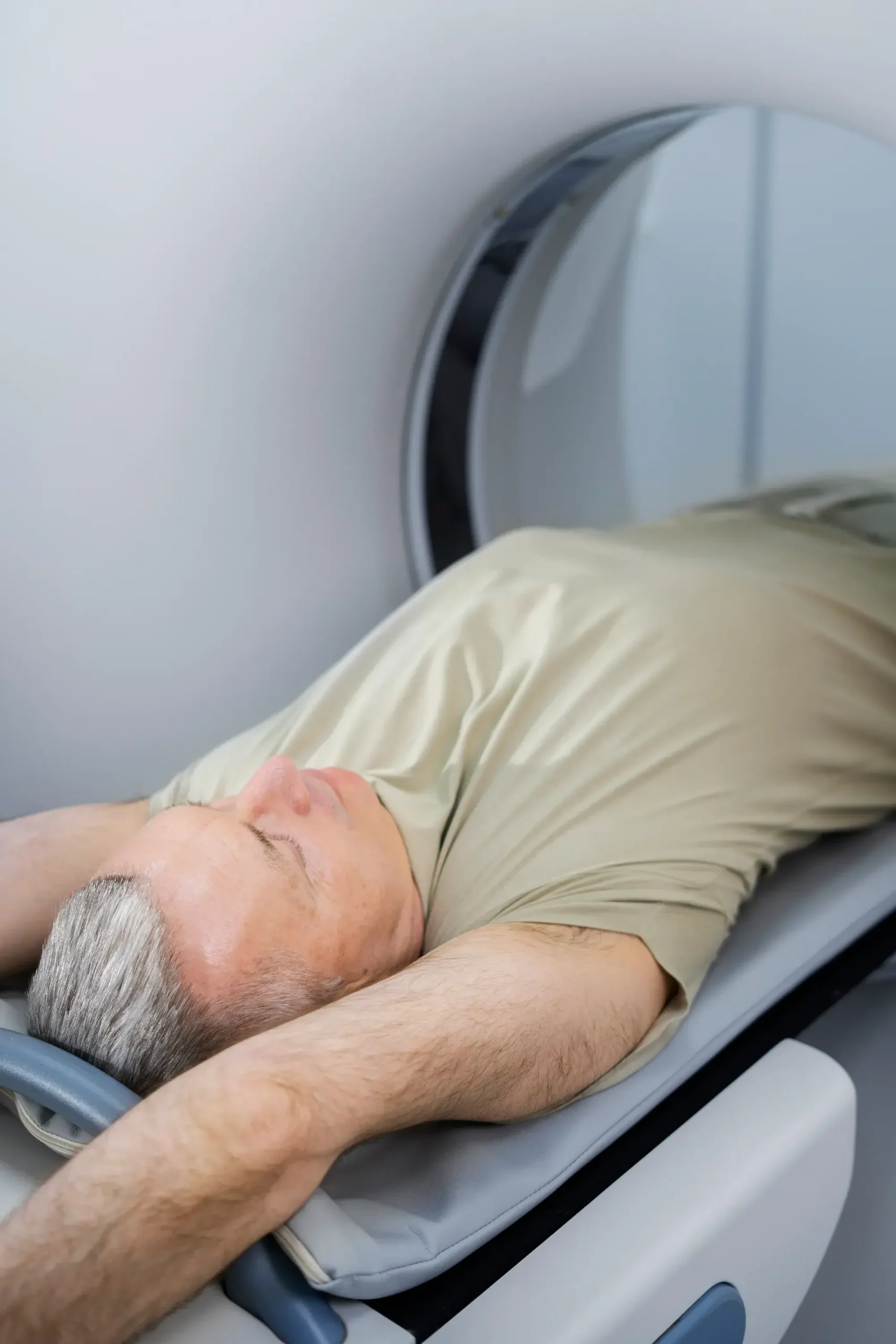 patient-getting-ready-ct-scan-1-scaled