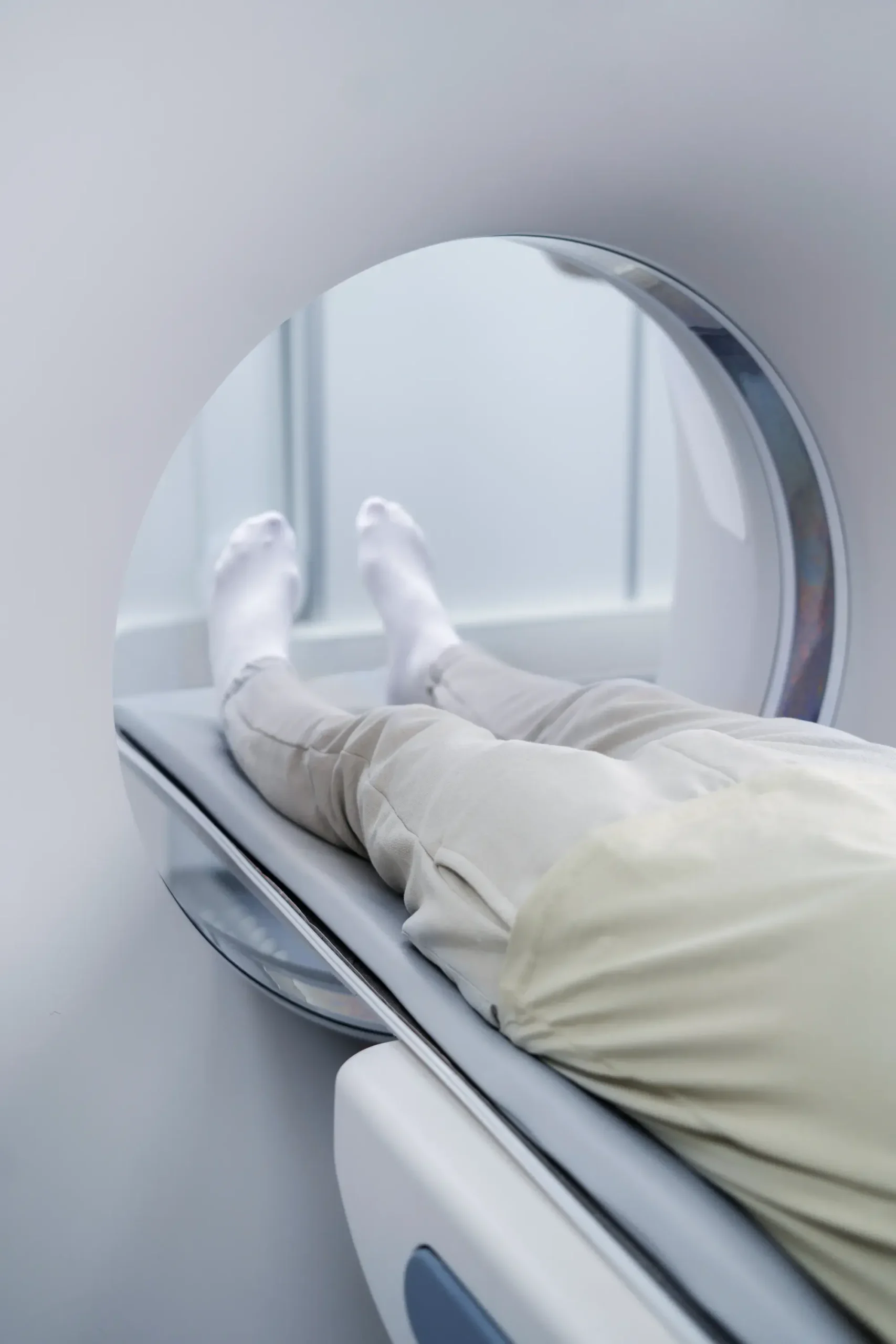 patient-getting-ready-ct-scan-scaled